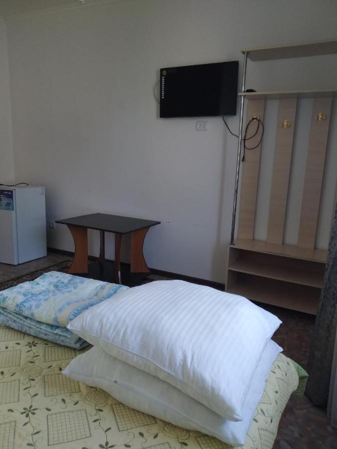 Guest House Arbat Cholpon-Ata Exterior foto
