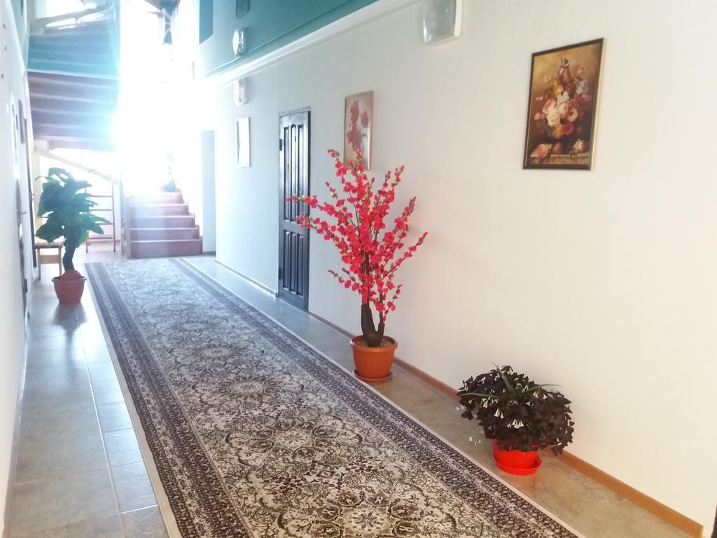 Guest House Arbat Cholpon-Ata Exterior foto